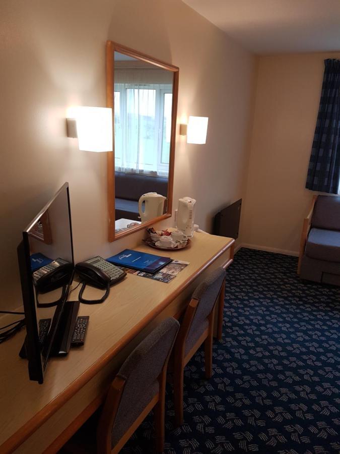Travel Plaza Hotel Desborough