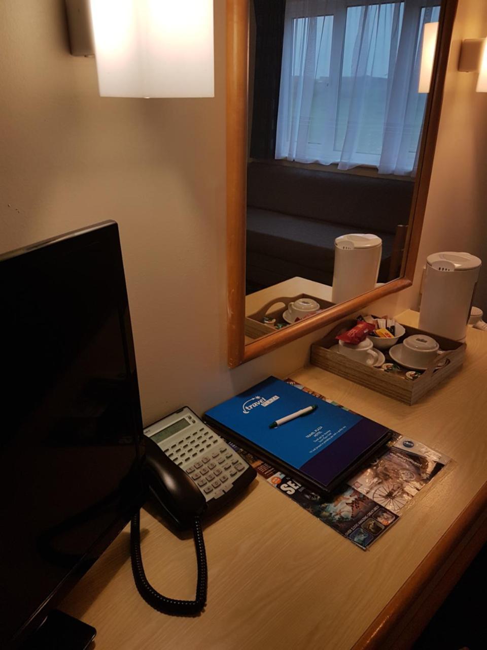 Travel Plaza Hotel Desborough
